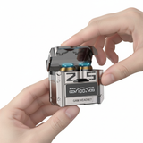 Fechando a tampa do case